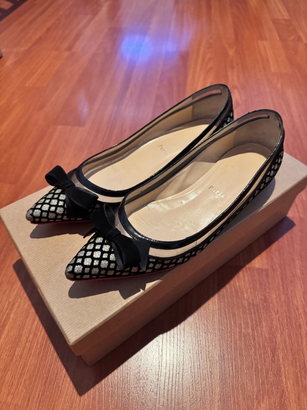 Christian Louboutin Floque Women's Glitter Flats with Bow - Picture 2 of 9
